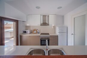 Caprice Skyline Aparthotel