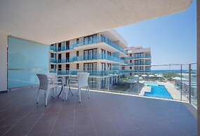 Caprice Skyline Aparthotel