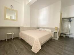 Anny Studios & Rooms Perissa Beach