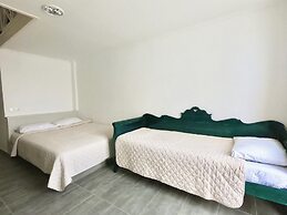 Anny Studios & Rooms Perissa Beach