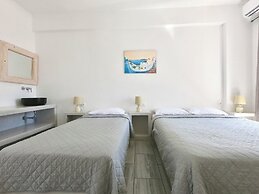 Anny Studios & Rooms Perissa Beach