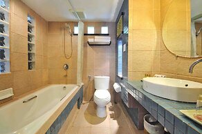 Woraburi Phuket Resort & Spa