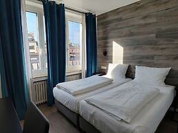 Rheinmetropole Hotel