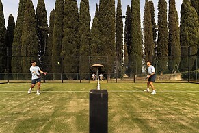 COMO Castello Del Nero