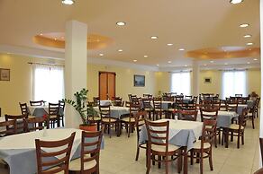 Hotel Eri