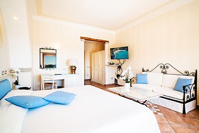 LH Pozzo Sacro Hotel