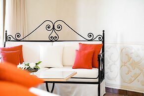 LH Pozzo Sacro Hotel