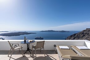Cliff Side Suites