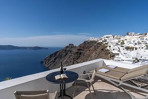 Cliff Side Suites
