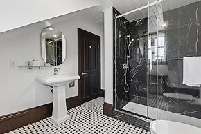 Hôtel Le Clos Saint-Louis - Par Aneyro