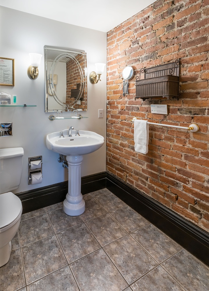 Hôtel Le Clos Saint-Louis - Par Aneyro