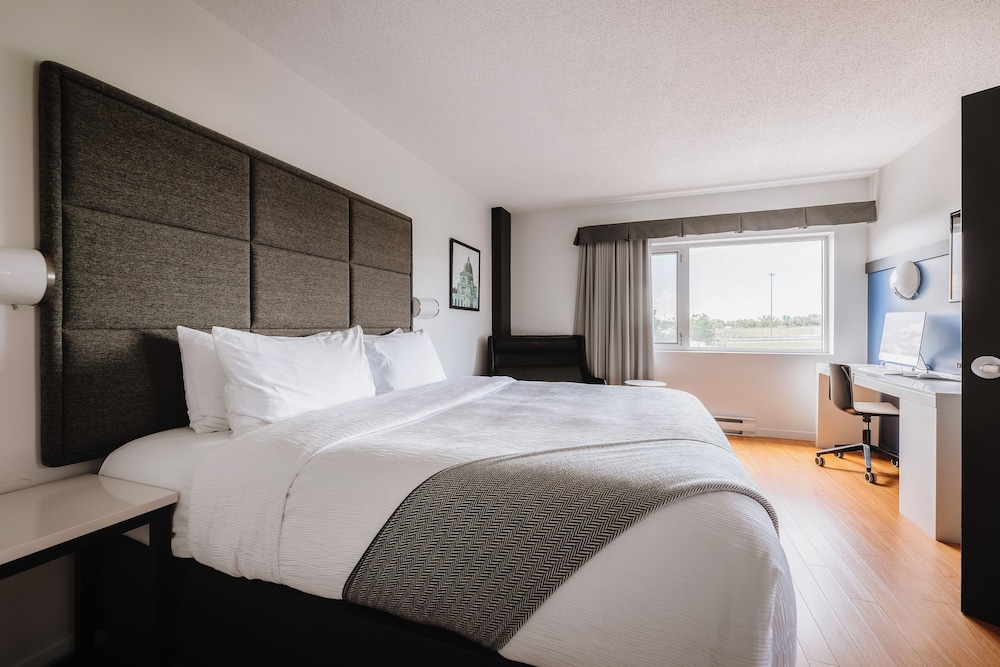 Hôtel Le Dauphin Montréal - Longueuil