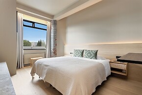 Arctic Comfort Hotel