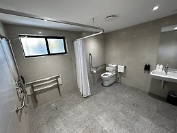 Mercure Darwin Airport Resort