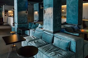 Periscope Hotel