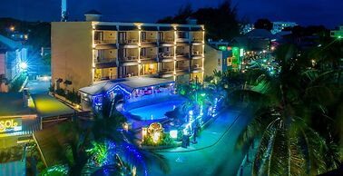 Yellow Bird Hotel