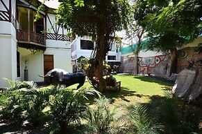 Second Home Peru