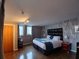 Royal Hotel Cardiff by Belvilla