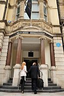 Royal Hotel Cardiff by Belvilla