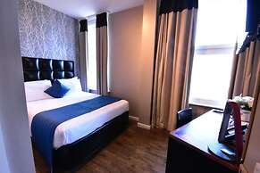Royal Hotel Cardiff by Belvilla