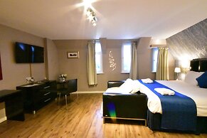 Royal Hotel Cardiff by Belvilla