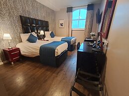 Royal Hotel Cardiff by Belvilla