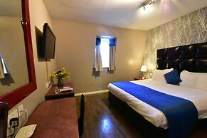 Royal Hotel Cardiff by Belvilla