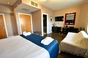 Royal Hotel Cardiff by Belvilla