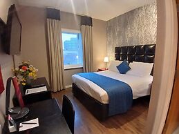 Royal Hotel Cardiff by Belvilla