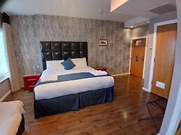 Royal Hotel Cardiff by Belvilla