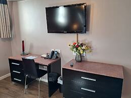 Royal Hotel Cardiff by Belvilla