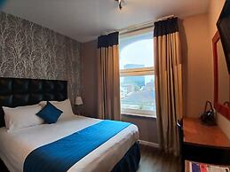 Royal Hotel Cardiff by Belvilla