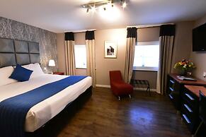 Royal Hotel Cardiff by Belvilla