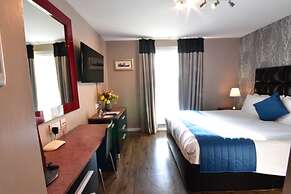 Royal Hotel Cardiff by Belvilla