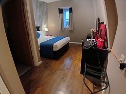 Royal Hotel Cardiff by Belvilla