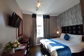 Royal Hotel Cardiff by Belvilla