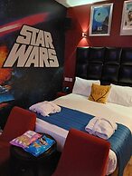 Royal Hotel Cardiff by Belvilla