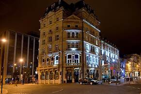 Royal Hotel Cardiff by Belvilla