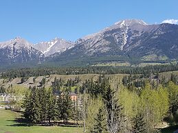 Sunset Resorts Canmore and Spa