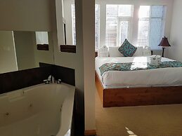 Sunset Resorts Canmore and Spa