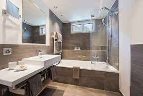 Hotel Chesa Valese