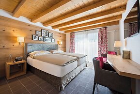 Hotel Chesa Valese