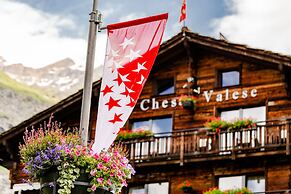 Hotel Chesa Valese