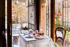 Hotel Al Ponte Mocenigo