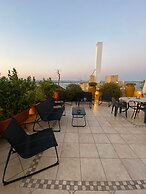 Akropolis Hotel