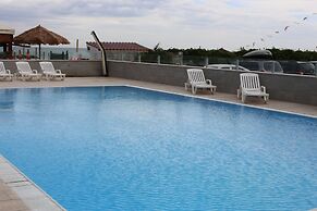 Sea Lion Hotel