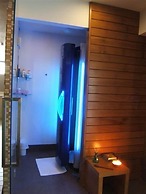 Sea Lion Hotel