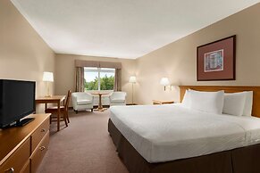 Days Inn & Conference Centre by Wyndham Oromocto