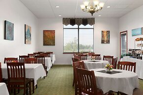 Days Inn & Conference Centre by Wyndham Oromocto