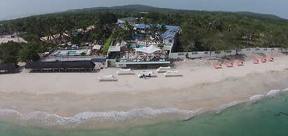 Hotel Tropical Inn